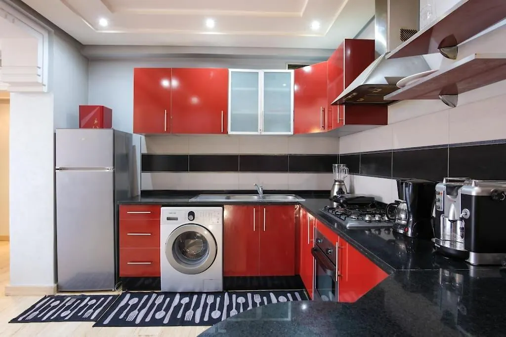 Amazing Beautiful & Luxurious Apartment In Touristic Area 阿加迪尔